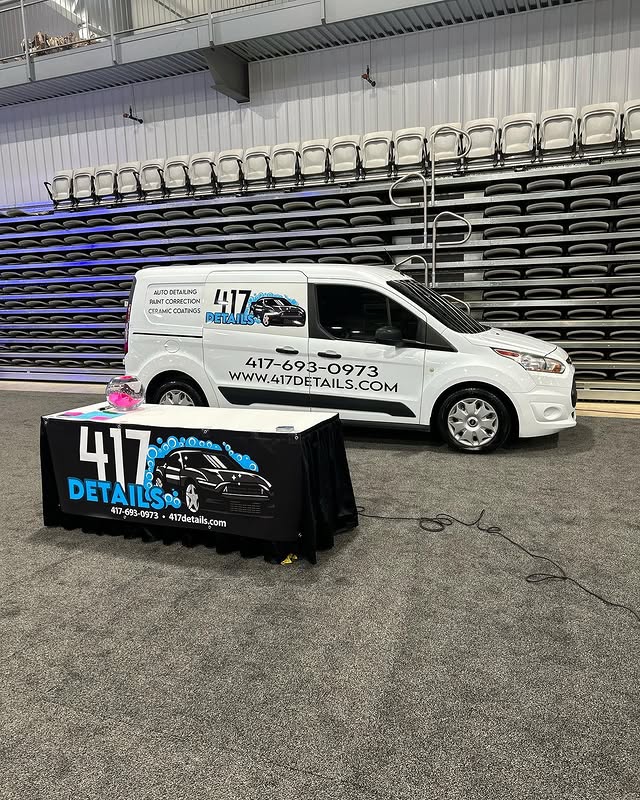 417 Detail Service Van